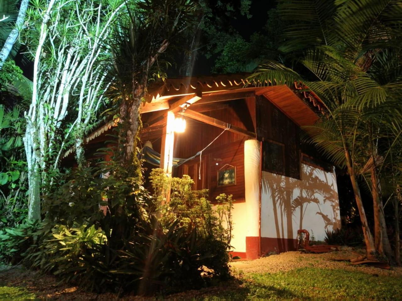 Chalet Y Cabinas Hibiscus Cahuita Luaran gambar
